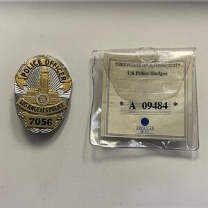 Vintage American Mint Los Angeles Police Badge Pin